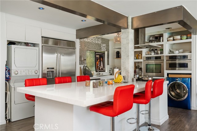 Detail Gallery Image 12 of 43 For 7241 Woodrow Wilson Dr, Los Angeles,  CA 90068 - 2 Beds | 2 Baths