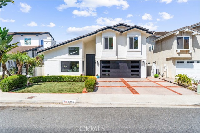 3208 Calle Grande, San Clemente CA: https://media.crmls.org/medias/66f4f11b-1de9-4134-ac22-13371f6bdff7.jpg
