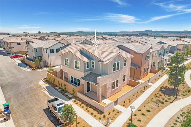 141 Dolores, Irvine CA: https://media.crmls.org/medias/66f55de8-1a95-478c-95c3-f69df1ae20ca.jpg