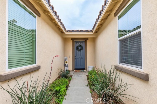 Detail Gallery Image 5 of 30 For 31201 Spice Bush Cir, Winchester,  CA 92596 - 3 Beds | 2 Baths