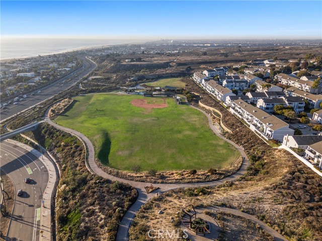 Detail Gallery Image 36 of 44 For 5 Kialoa Ct #99,  Newport Beach,  CA 92663 - 4 Beds | 2/1 Baths