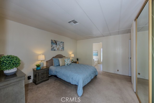 2851 Rolling Hills Drive, Fullerton CA: https://media.crmls.org/medias/66f94026-bce6-43e3-b999-66adaf329aab.jpg