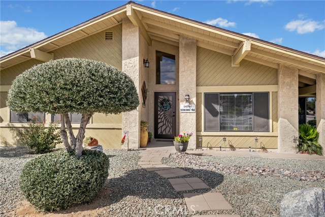 Detail Gallery Image 2 of 36 For 14790 Kokomo Rd, Apple Valley,  CA 92307 - 3 Beds | 2 Baths