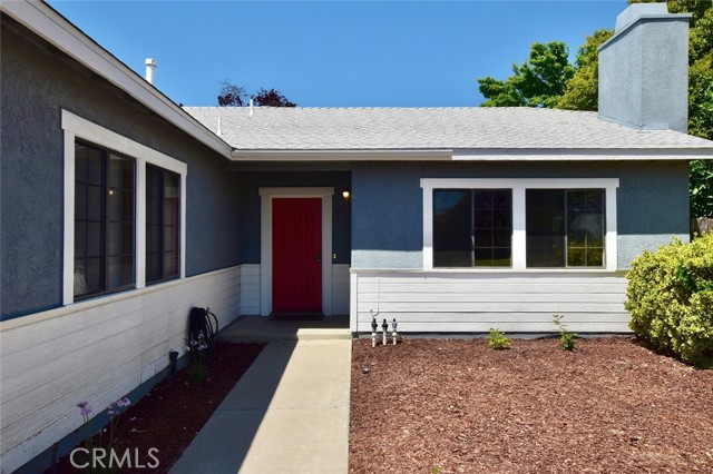 Detail Gallery Image 2 of 25 For 369 Quarterhorse Ln, Paso Robles,  CA 93446 - 3 Beds | 2 Baths