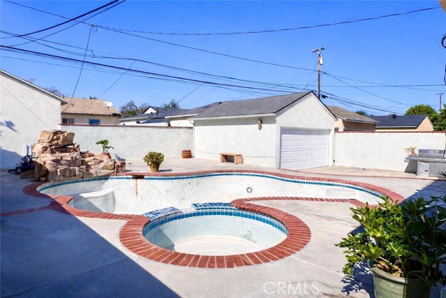 Detail Gallery Image 24 of 27 For 4151 Los Coyotes Diagonal, Lakewood,  CA 90713 - 2 Beds | 2 Baths