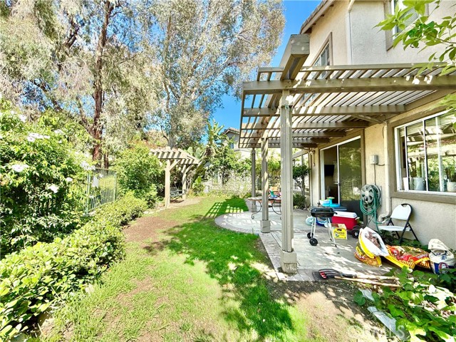 Detail Gallery Image 10 of 11 For 1 Acorn, Rancho Santa Margarita,  CA 92688 - 3 Beds | 2/1 Baths