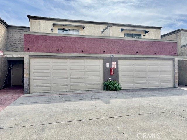 Detail Gallery Image 5 of 24 For 17181 Elm St #2,  Huntington Beach,  CA 92647 - 2 Beds | 1 Baths