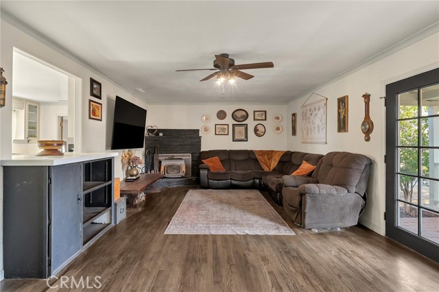 Detail Gallery Image 3 of 40 For 5805 Gradley, Paradise,  CA 95969 - 3 Beds | 2 Baths