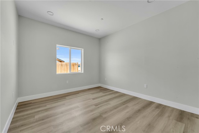 8172 Oleander Avenue, California City CA: https://media.crmls.org/medias/66fb4ad2-85d8-4a92-8563-4b62cd1e1adb.jpg