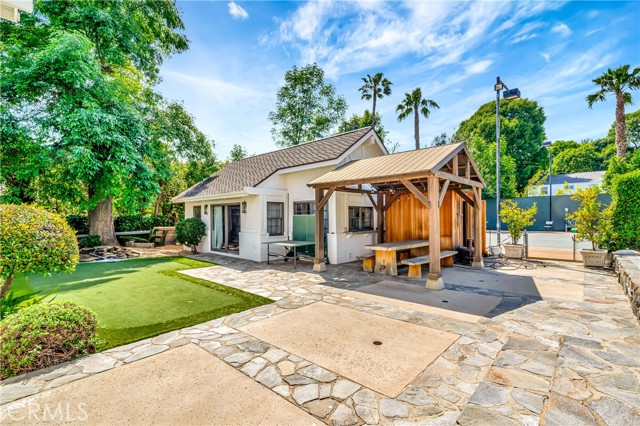 Detail Gallery Image 44 of 55 For 5441 Calvin Ave, Tarzana,  CA 91356 - 5 Beds | 5/1 Baths