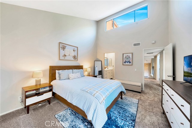 2915 Barrington Court, Fullerton CA: https://media.crmls.org/medias/66fb6258-11db-43c7-8842-99407f7505eb.jpg