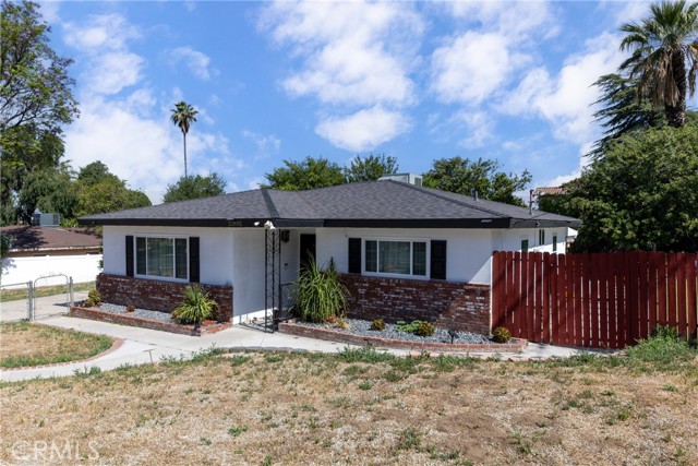 Detail Gallery Image 2 of 47 For 22892 Palm Ave, Grand Terrace,  CA 92313 - 4 Beds | 1/1 Baths