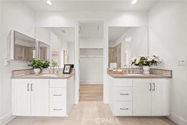 Detail Gallery Image 18 of 75 For 111 Donati, Irvine,  CA 92602 - 4 Beds | 3 Baths