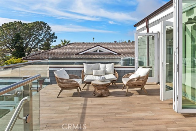 Detail Gallery Image 27 of 37 For 1371 N Coast Highway, Laguna Beach,  CA 92651 - 4 Beds | 4 Baths