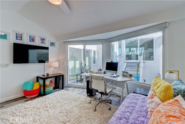 Detail Gallery Image 11 of 75 For 134 Crescent Bay Dr, Laguna Beach,  CA 92651 - 4 Beds | 3/1 Baths