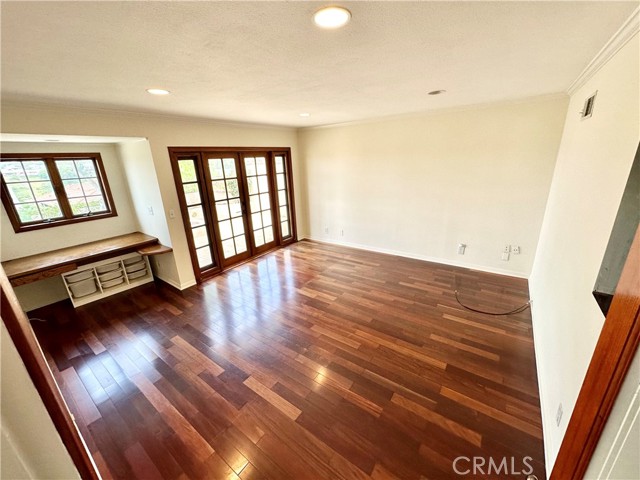 239 Via Socorro, San Clemente CA: https://media.crmls.org/medias/66ff2f89-bcb8-404c-84b8-2cbcbad5b37c.jpg