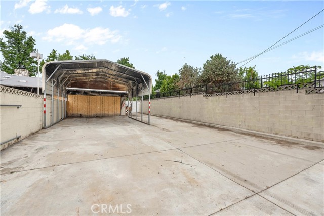 1754 N 1st Avenue, Upland CA: https://media.crmls.org/medias/67000ebc-82ac-4983-be84-3536441ff66b.jpg