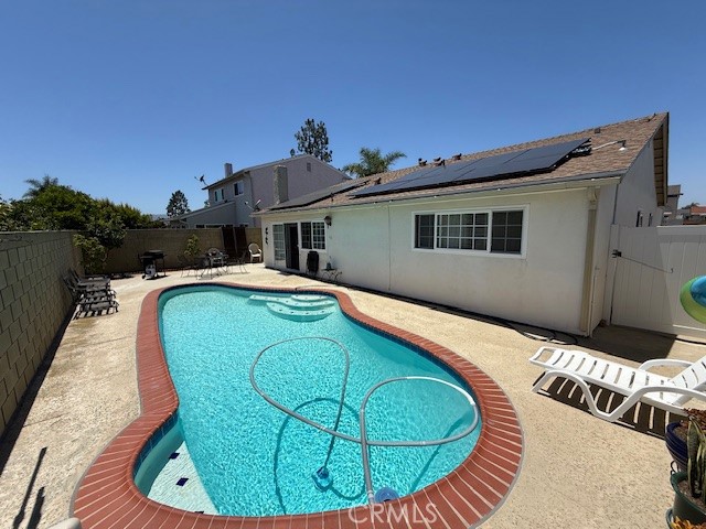 23510 Kentworthy Avenue, Harbor City CA: https://media.crmls.org/medias/67002353-cd48-4e35-a15c-68b87e50b5fa.jpg