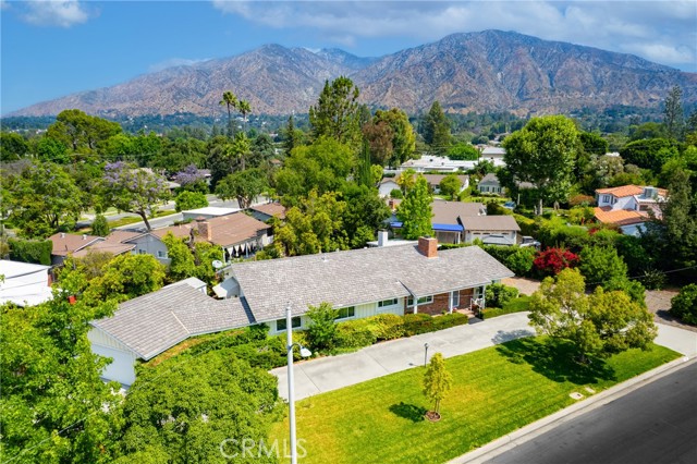 1521 Marendale Lane, Arcadia CA: https://media.crmls.org/medias/67010b8e-ddf2-45cf-b9be-8fae6060be46.jpg