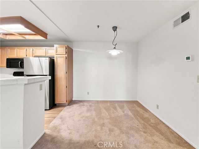 5728 Oak Bend Ln Unit 202, Oak Park, CA 91377 photo 5