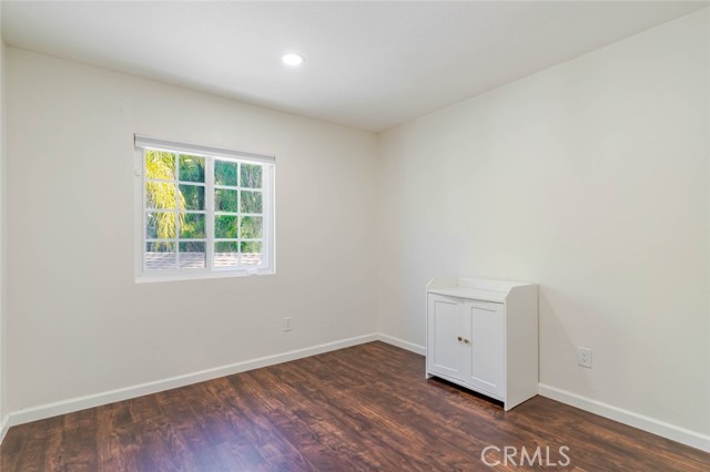 Detail Gallery Image 13 of 27 For 31256 Quail Valley Rd, Castaic,  CA 91384 - 3 Beds | 3 Baths