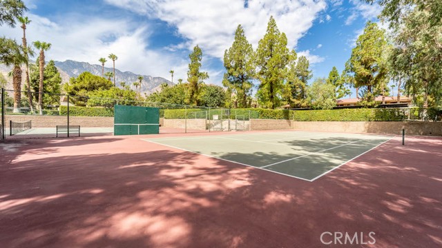 Detail Gallery Image 16 of 17 For 2875 N Los Felices Rd #211,  Palm Springs,  CA 92262 - 1 Beds | 1 Baths