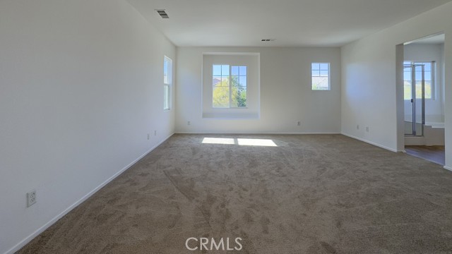 31659 Rosales Avenue, Murrieta CA: https://media.crmls.org/medias/6703238a-df93-41e0-a142-5148821a10cc.jpg