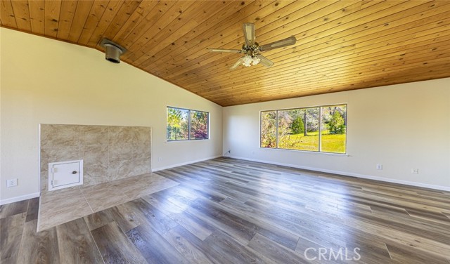 Detail Gallery Image 8 of 42 For 33122 Road 233, North Fork,  CA 93643 - 3 Beds | 2 Baths