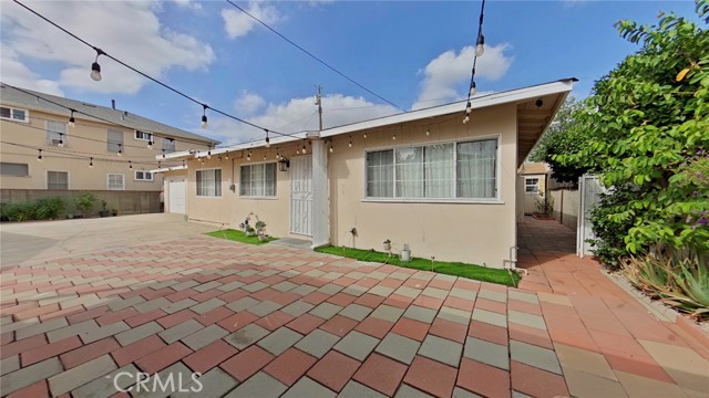 5633 Denny photo 12