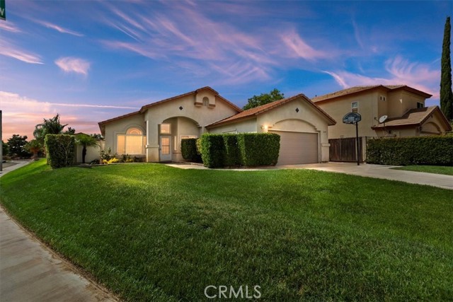 2643 W Torrey Pine Rd, San Bernardino, CA 92407