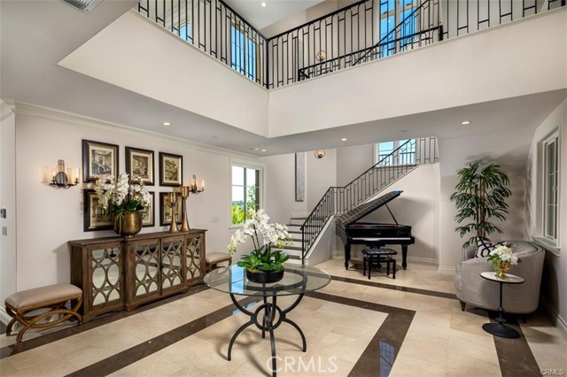 Detail Gallery Image 2 of 39 For 2868 Shadow Canyon Rd, Diamond Bar,  CA 91765 - 6 Beds | 6/1 Baths