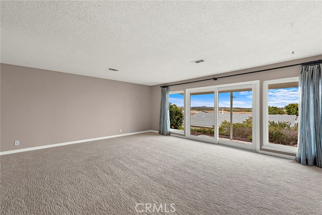 Detail Gallery Image 9 of 21 For 3808 Vista Campana #52,  Oceanside,  CA 92057 - 2 Beds | 2 Baths