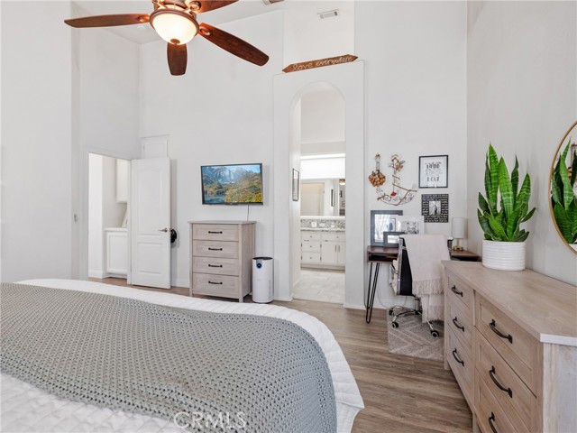 Detail Gallery Image 27 of 43 For 13290 Country Club Dr, Victorville,  CA 92395 - 3 Beds | 2 Baths
