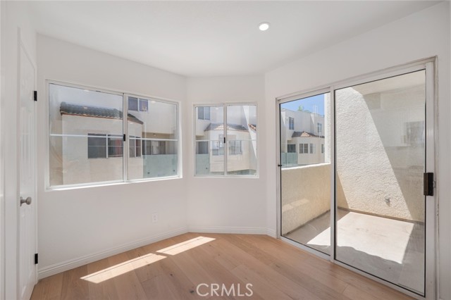 2 Bed Home for Sale in Sherman Oaks, California