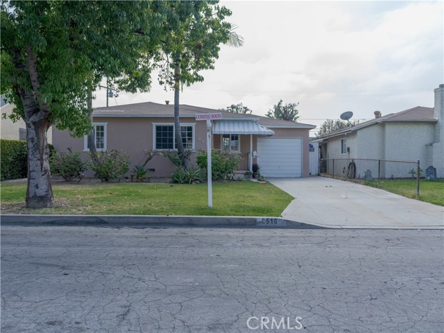 8516 Rives Ave, Downey, CA 90240