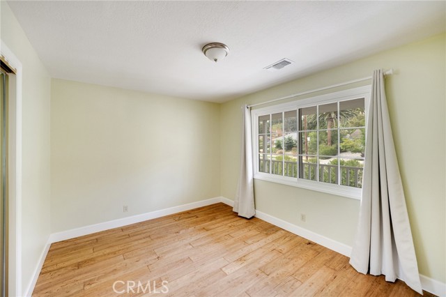 Detail Gallery Image 31 of 46 For 222 W Kenneth, Glendale,  CA 91202 - 4 Beds | 4 Baths