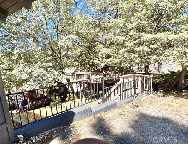 Detail Gallery Image 40 of 42 For 27809 North Bay Rd, Lake Arrowhead,  CA 92352 - 3 Beds | 2 Baths