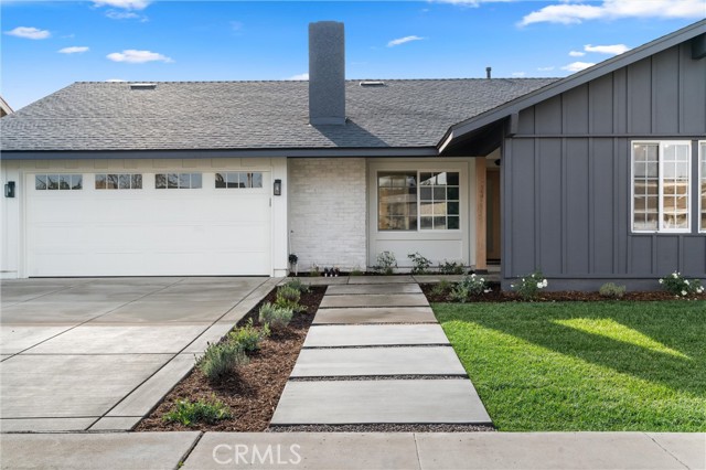 Detail Gallery Image 3 of 32 For 925 Tanana Pl, Costa Mesa,  CA 92626 - 4 Beds | 2 Baths