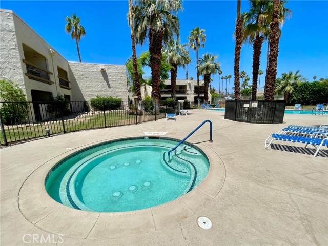 Detail Gallery Image 19 of 21 For 5300 E Waverly Dr #A2,  Palm Springs,  CA 92264 - 2 Beds | 1/1 Baths