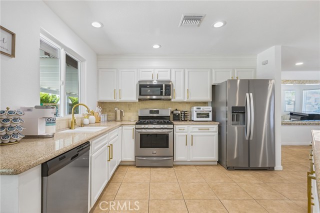 2230 N Volturno Road, Palm Springs CA: https://media.crmls.org/medias/67098f89-9231-4cd3-ba0d-3887831c3589.jpg
