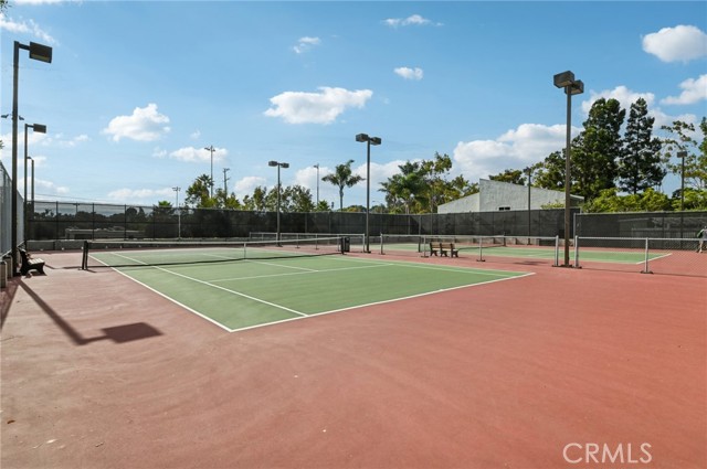 641 Prospect Avenue, Redondo Beach, California 90277, 1 Bedroom Bedrooms, ,1 BathroomBathrooms,Residential,For Sale,Prospect,SB25233128