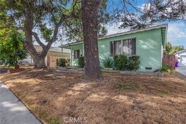 6771 Johnson Avenue, Long Beach, California 90805, ,Multi-Family,For Sale,Johnson,RS24228919