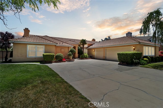 Detail Gallery Image 1 of 50 For 41130 Summitview Ln, Palmdale,  CA 93551 - 4 Beds | 3 Baths