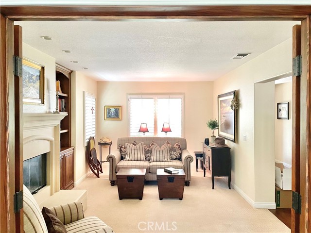 Detail Gallery Image 18 of 41 For 1 Espalier Dr, Lake Forest,  CA 92610 - 6 Beds | 3/1 Baths