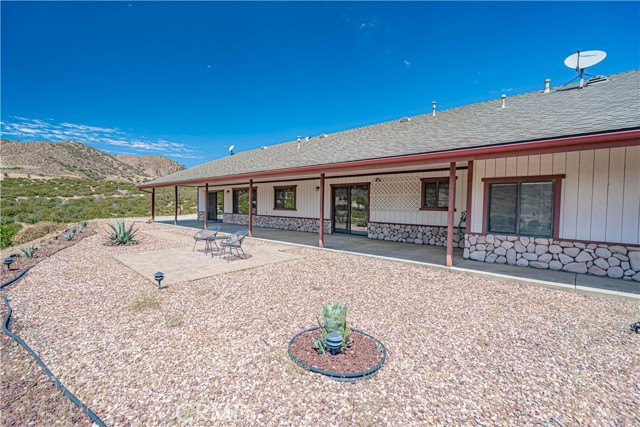 5329 Hubbard Road, Acton CA: https://media.crmls.org/medias/670bbbb7-59e8-4e94-8929-4edb04cdc76a.jpg