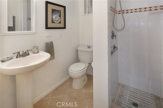 2856 Rounsevel Terrace, Laguna Beach CA: https://media.crmls.org/medias/670c2fb9-cc10-4bb6-810c-a1161404604c.jpg