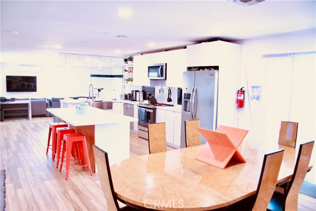 7112 Mecca Road, Joshua Tree CA: https://media.crmls.org/medias/670d2428-8dd8-433f-97f4-b34b4954eba8.jpg