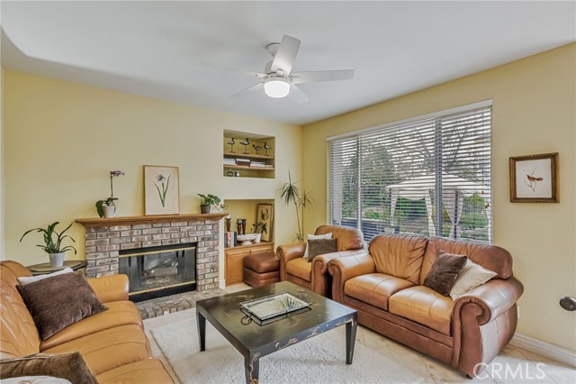 11771 Coorsgold Lane, Porter Ranch CA: https://media.crmls.org/medias/670d62ca-912f-49e8-8ced-3aa9dc99b6ce.jpg