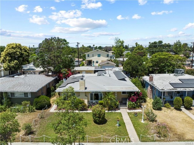 Detail Gallery Image 1 of 21 For 6927 Lindley Ave, Reseda,  CA 91335 - 3 Beds | 2 Baths