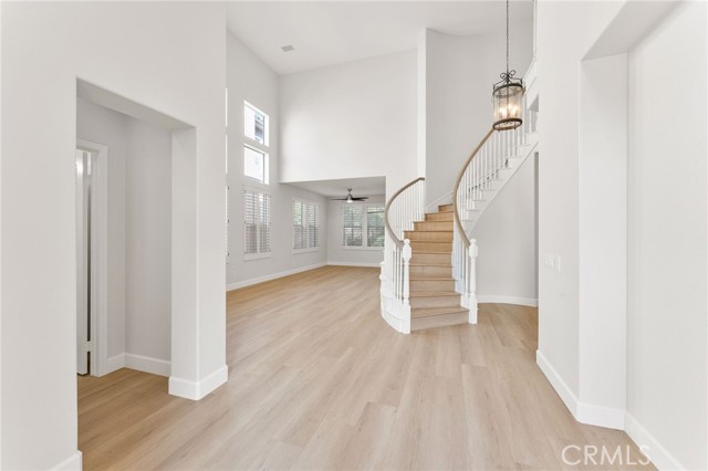 23 Belfort, Newport Coast CA: https://media.crmls.org/medias/670e954b-8fc6-4596-9bab-dd5b3cc874d2.jpg